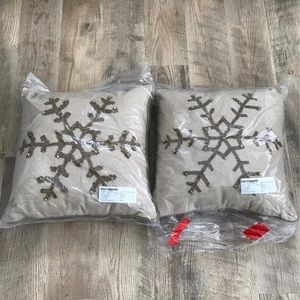 Pier 1 beaded snowflake throw pillows